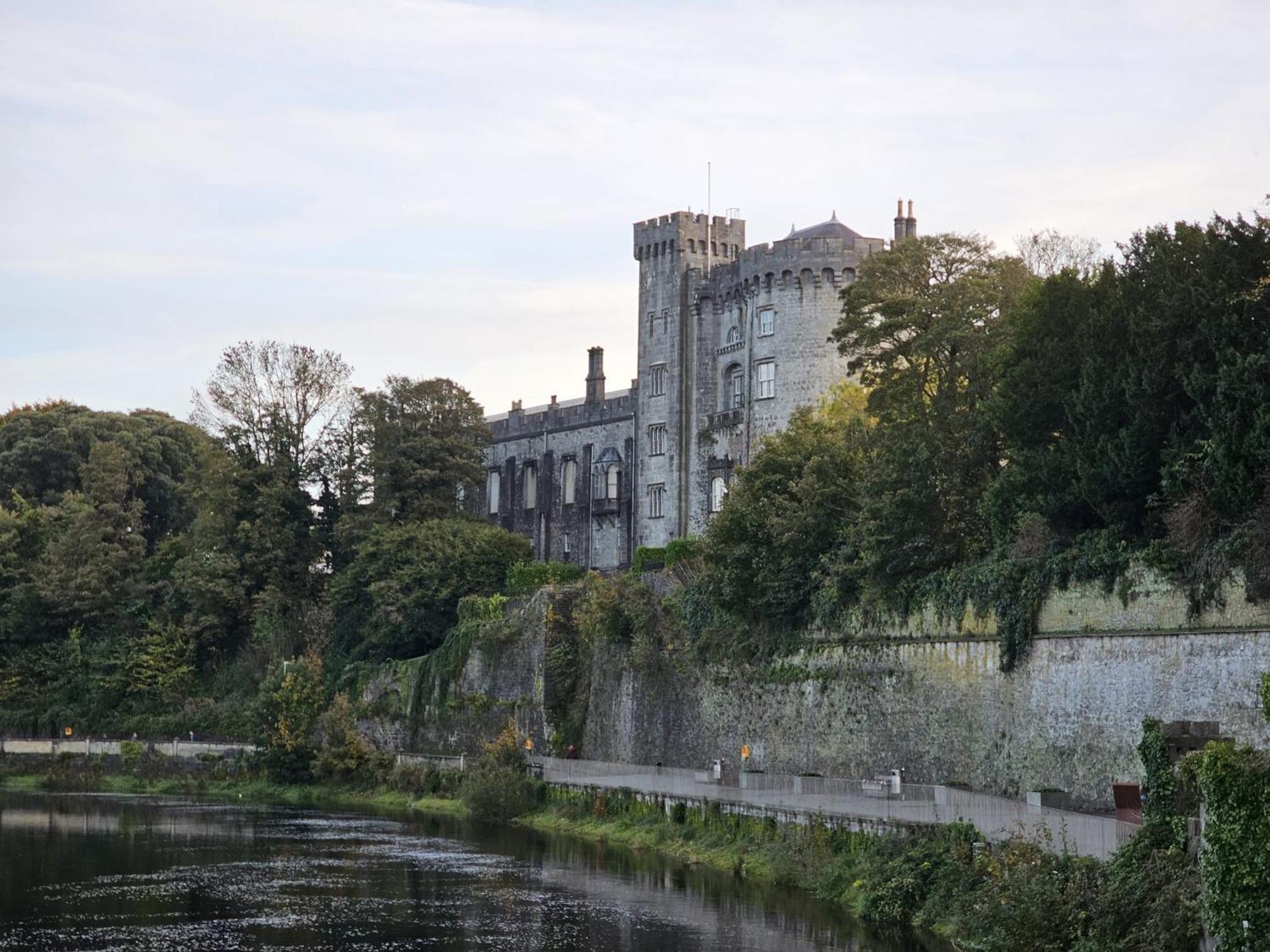 Penthouse Apartment Kilkenny Extérieur photo